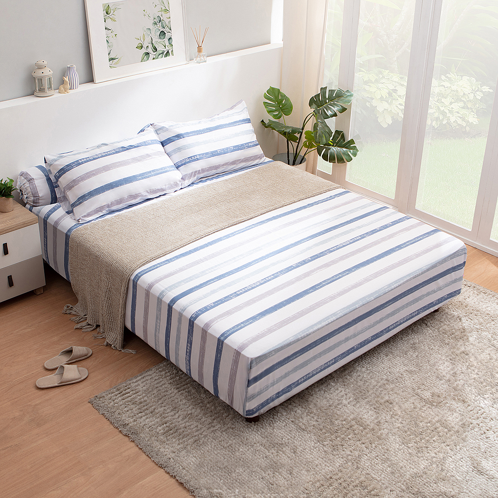 KANAYA BEDCOVER SET MOTIF STRIP